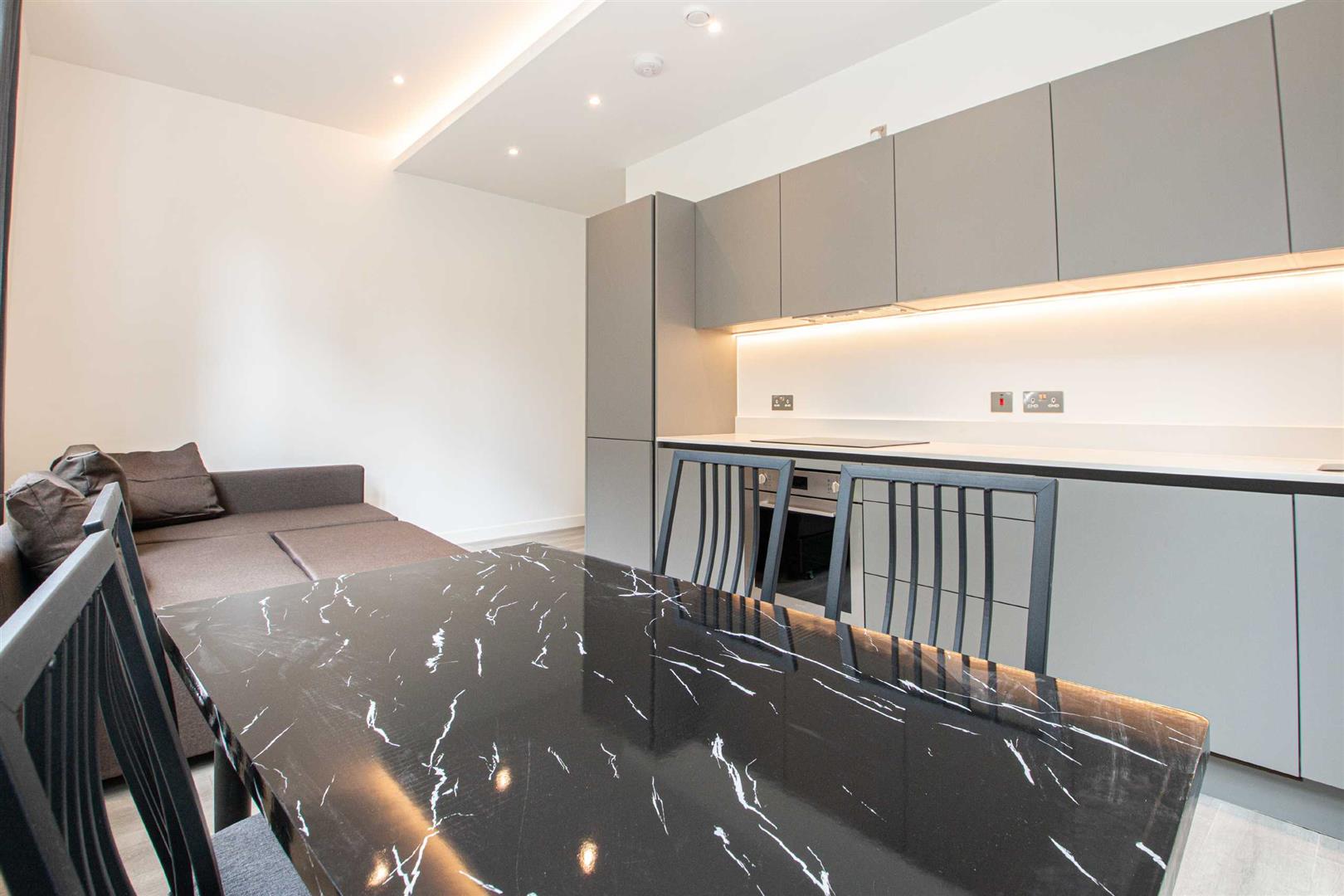 2 Foxhunter Drive, Linford Wood, Milton Keynes